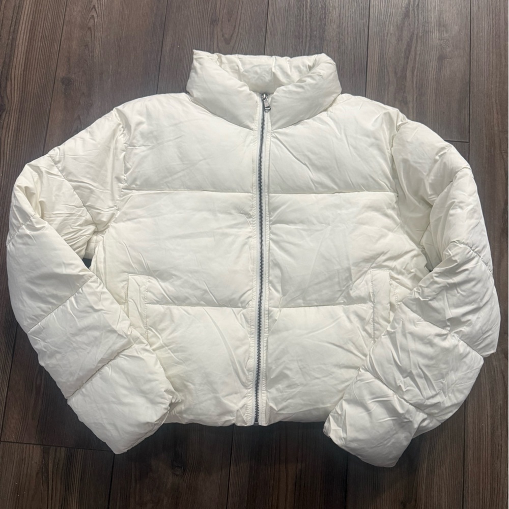 Double Zero White Puffer Wrap Jacket Quilted Cropped Tie Waist NWOT Small